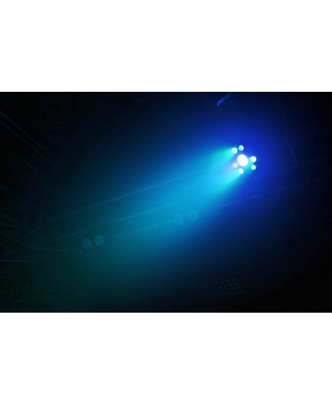 BeamZ BX94 PAR con COB LED e strobo LED PAR