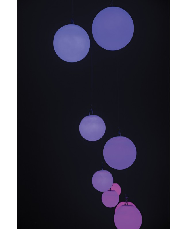 SHOWTEC Illumilift RGBW Turbo 6 m High Speed Hoist / 35 cm LED sphere