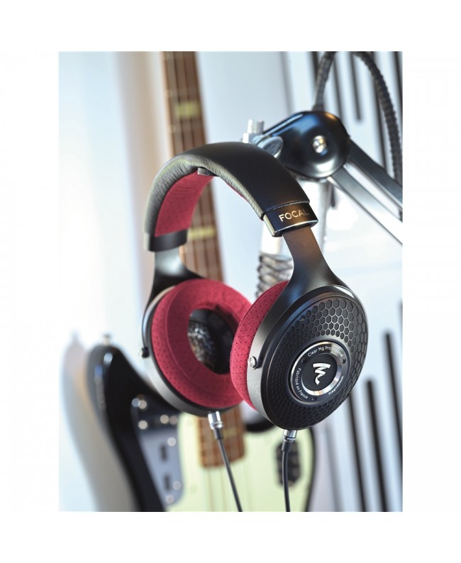 Focal CLEAR PRO MG