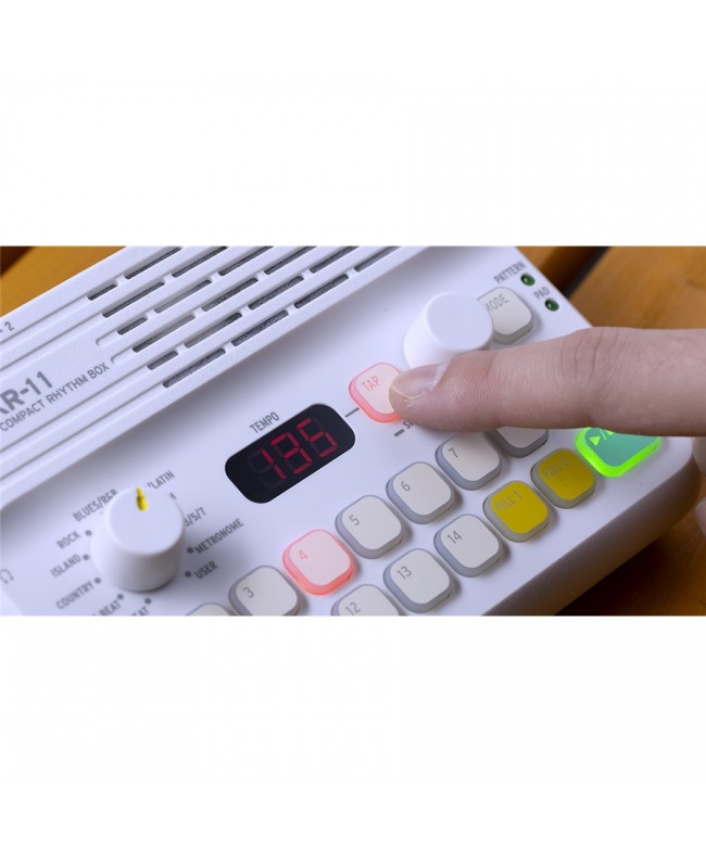 Korg KR-11 Synthesizer