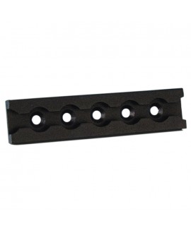 Adam Hall Hardware 5720