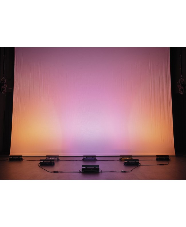 SHOWTEC Performer Cyc Q6