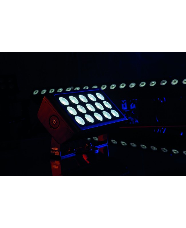 SHOWTEC Cameleon Flood 15 Q6 Tour LED Fluter