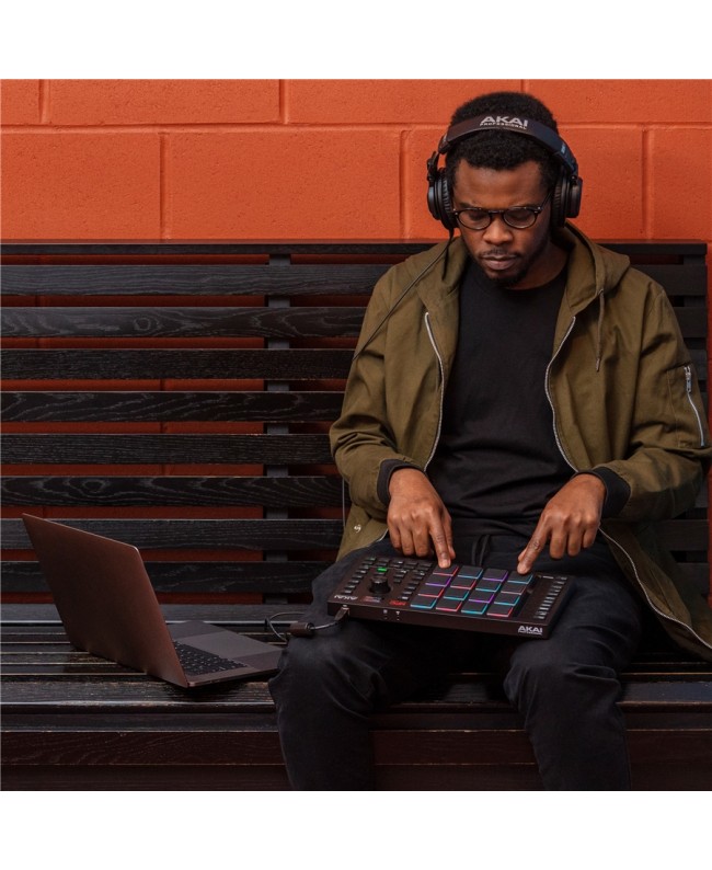 AKAI MPC STUDIO 2 DAW Controllers