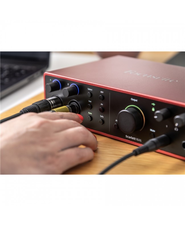 Focusrite Scarlett 16I16 (4th Gen) Interfacce Audio USB