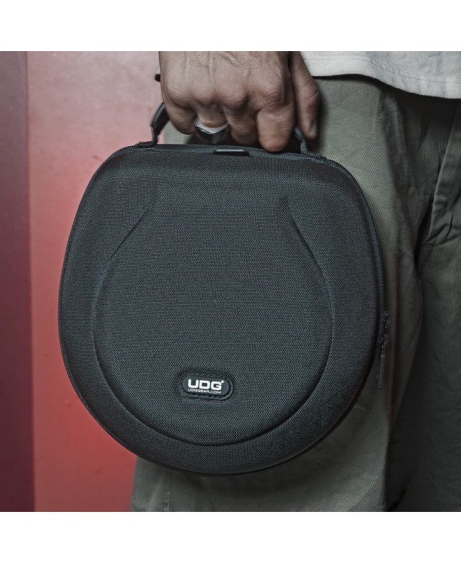 UDG U8200BL Creator Headphone Hardcase Large Black Bags