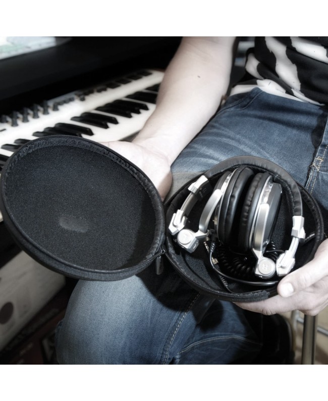 UDG U8201BL Creator Headphone Case Small Black Bags