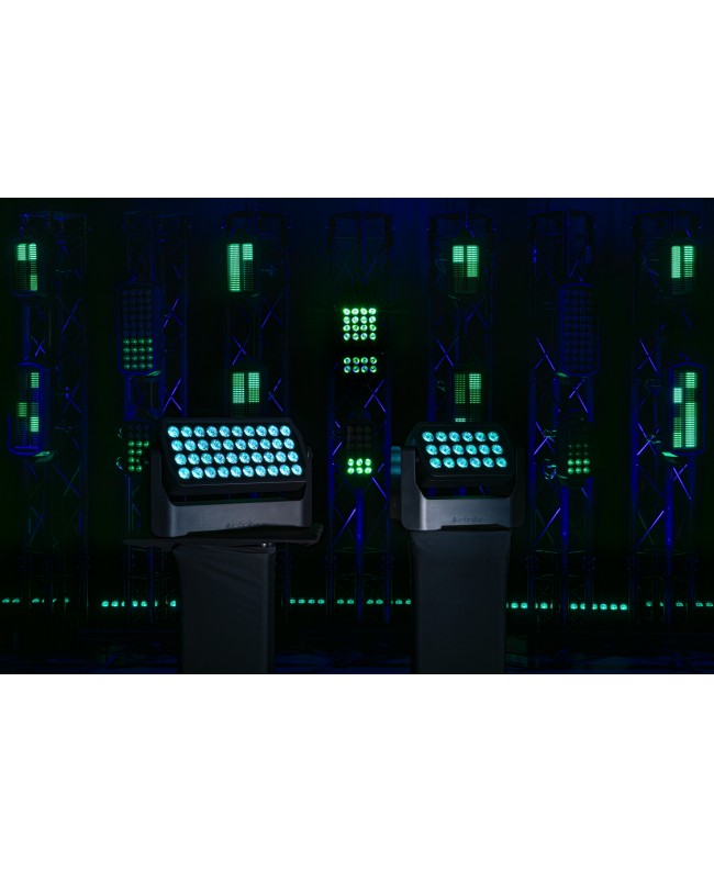 Infinity Raccoon W18/4 Junior Professional wash with motorised tilt Strobes