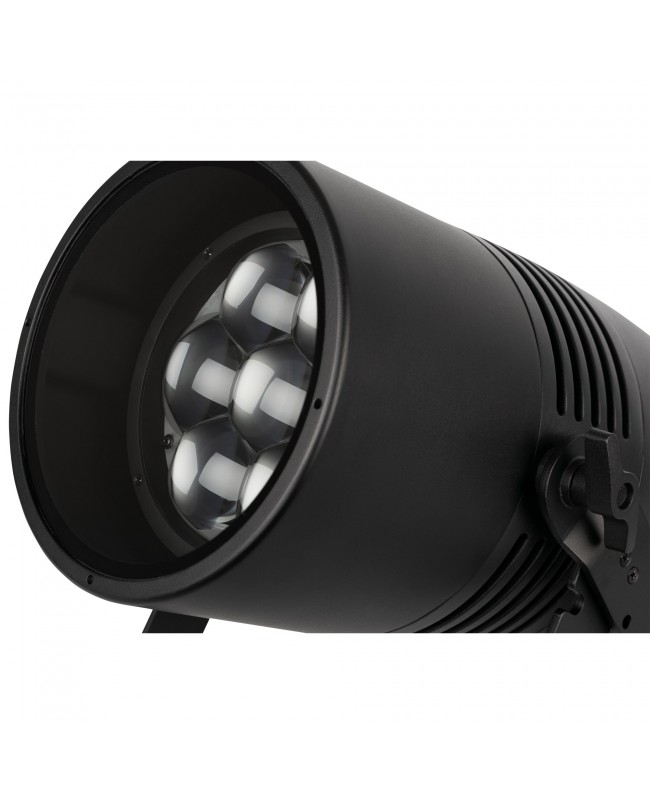 Showtec Cameleon Zoom Spot 7Q6 Tour LED PAR