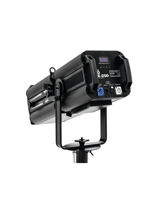 Eurolite LED PFE-250 3000K Profile Spot Profilscheinwerfer
