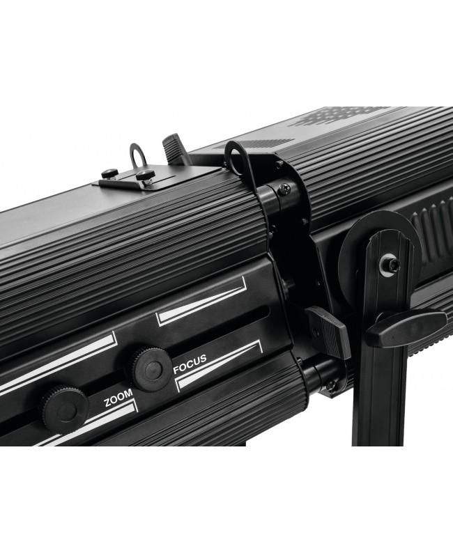 Eurolite LED PFE-250 3000K Profile Spot Profilscheinwerfer