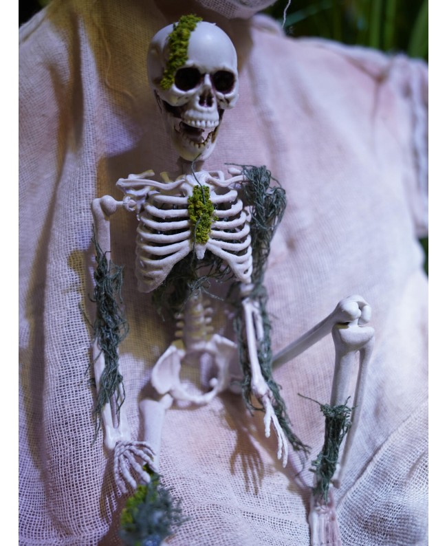 Europalms Halloween Skelteton with Moss, 40cm Articoli stagionali