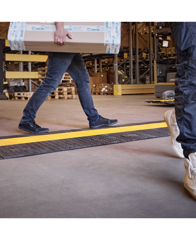 Defender SLIM 5 Pedane passacavi