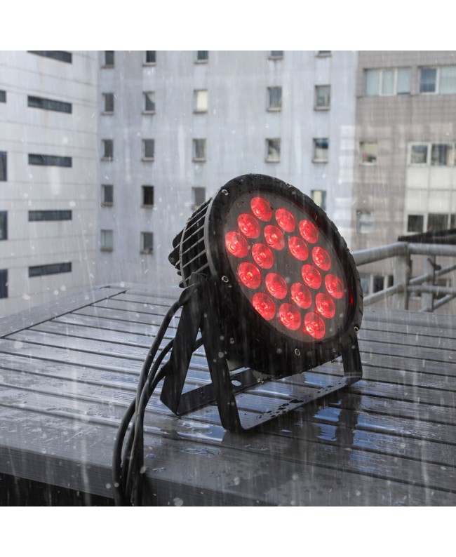 Power Lighting PAR PENTA 180 IP PAR LED